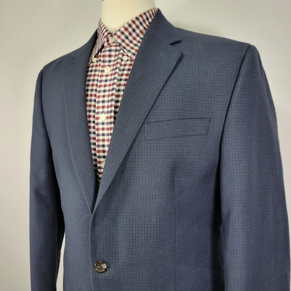 Chaps Men's Sport Coat Blazer Two Button Navy Blue‎ Checked Polyester Rayon 42L